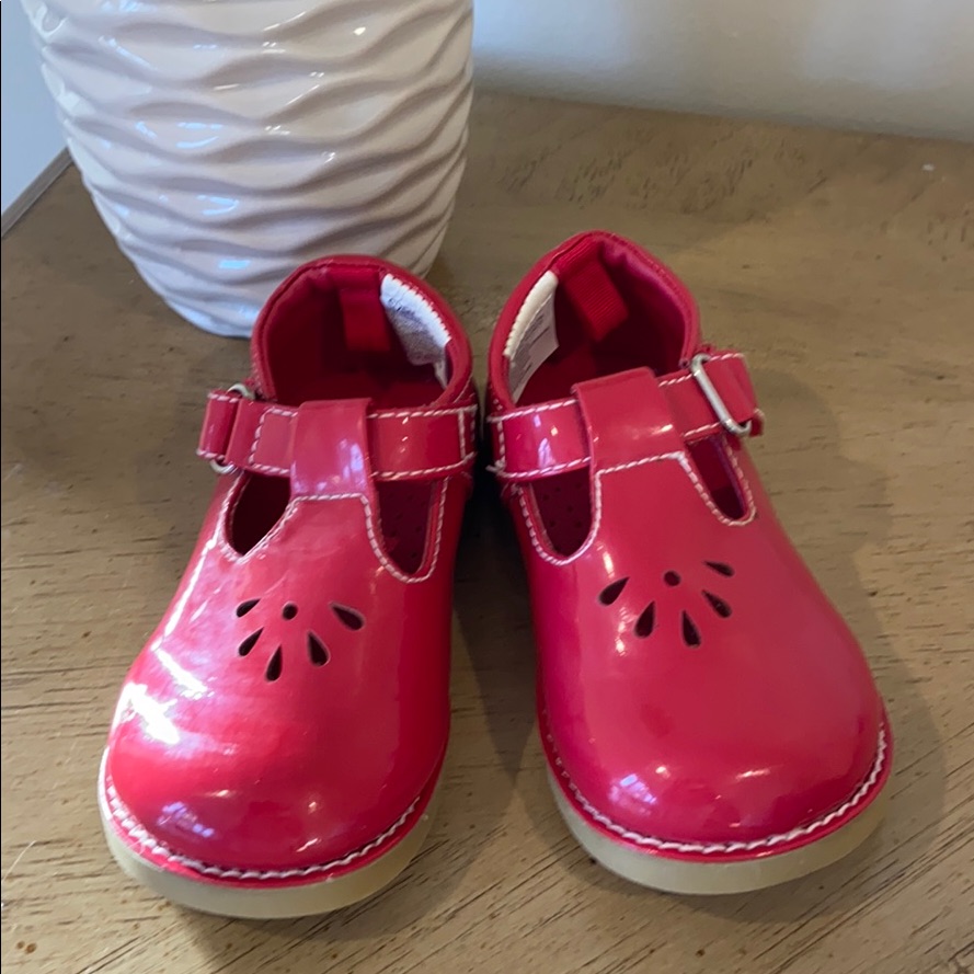 Red Red Shoes